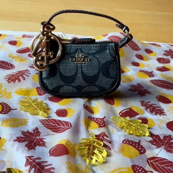 🍁 COACH MINI NOLITA BAG CHARM IN SIGNATURE DENIM CANVAS 🍁 NWT 🍁 - Picture 2 of 16